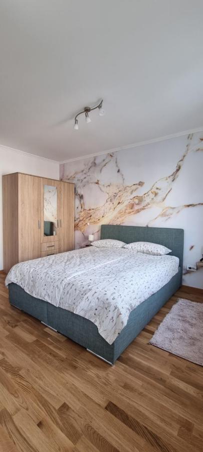 Apartman Visnja Subotica Buitenkant foto