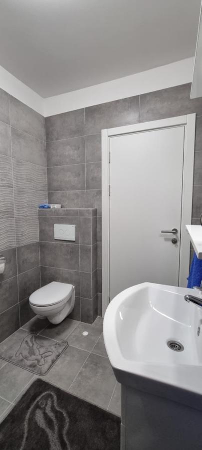 Apartman Visnja Subotica Buitenkant foto