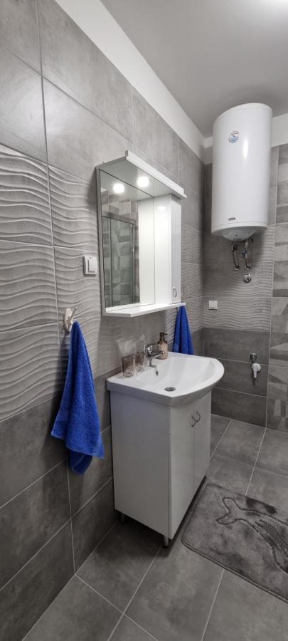 Apartman Visnja Subotica Buitenkant foto