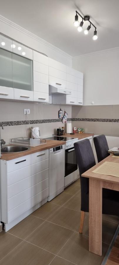 Apartman Visnja Subotica Buitenkant foto