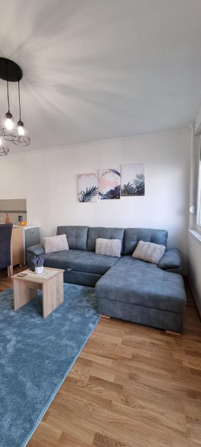 Apartman Visnja Subotica Buitenkant foto