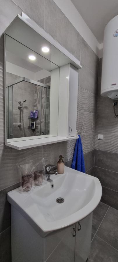 Apartman Visnja Subotica Buitenkant foto